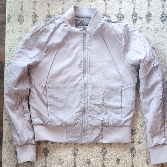 athletic Gray Quilted Bomber Jacket - Picture 5 of 9